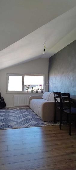 Apartament cu 4 camere decomandat, mobilat în Sânnicoară