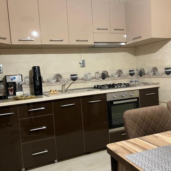 Apartament cu 2 camere decomandat, mobilat în Exterior Sud