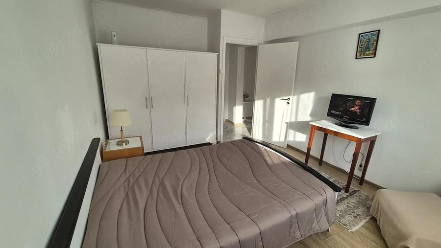 Apartament cu 2 camere decomandat în Vest