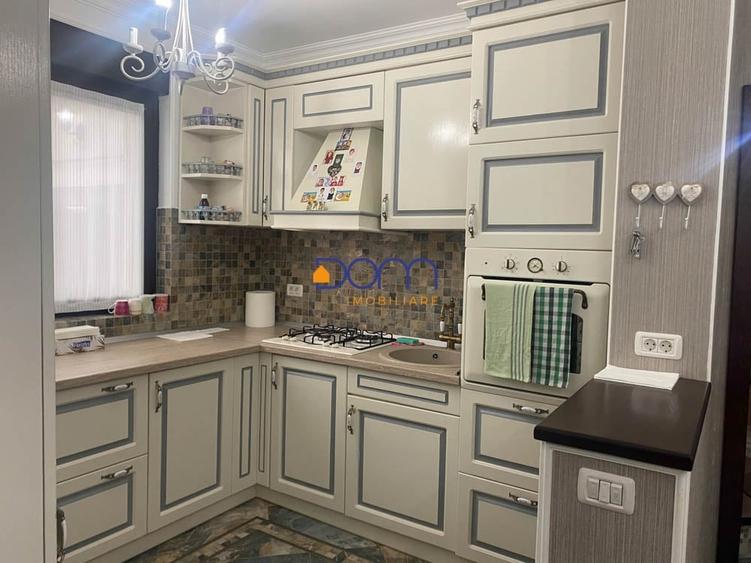 Casă individuală cu 4 camere cu Canalizare în Exterior Vest