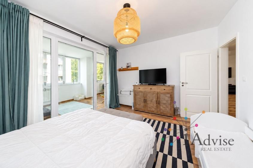 Apartament cu 3 camere decomandat în Central
