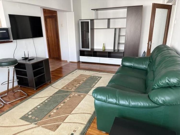 Apartament cu 2 camere semidecomandat, mobilat în Aviației