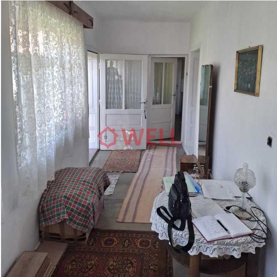 De vanzare casa familiala situata in Ghindari - 7