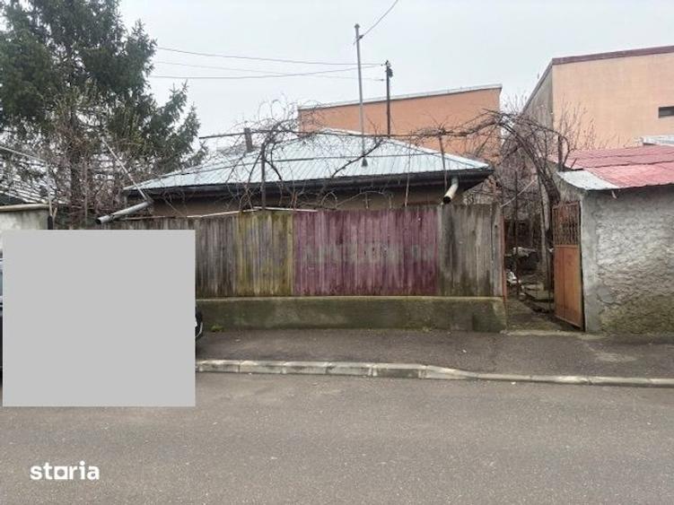 Casă cu 3 camere cu Teren 208 Mp în Alexandriei