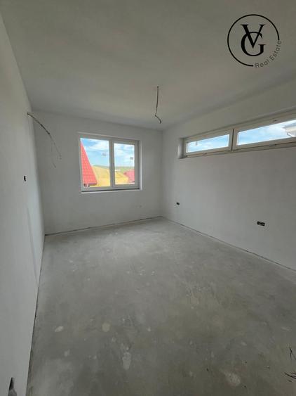 Casă individuală cu 5 camere cu Canalizare în Corbeanca