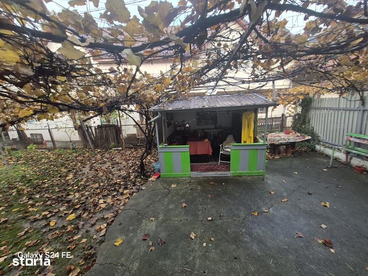 Casă cu 5 camere cu Teren 450 Mp în Ultracentral