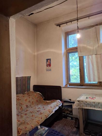 Casă cu 4 camere în Ianca