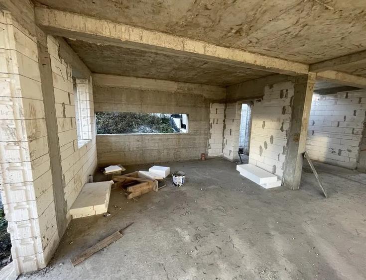 Casă individuală cu 4 camere cu Canalizare în Exterior Nord