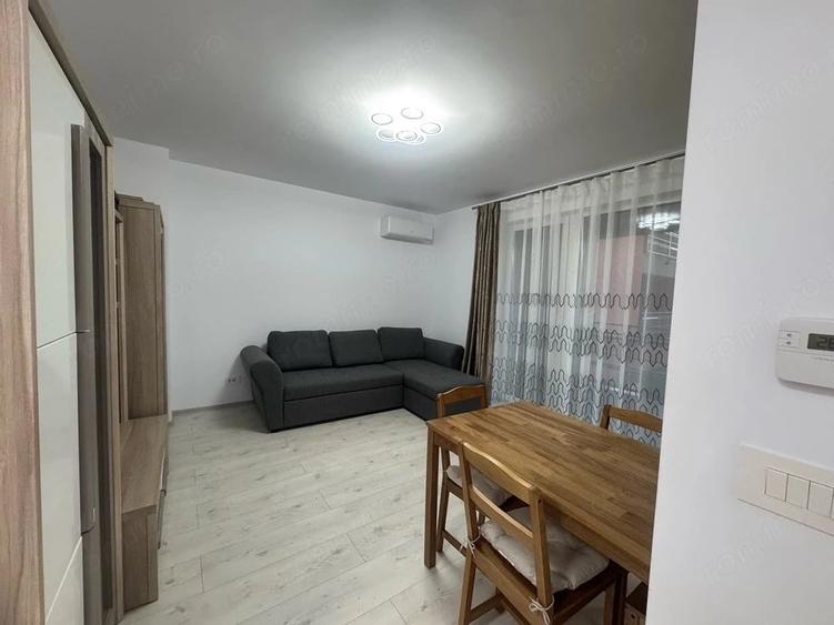 Apartament cu 3 camere decomandat în Aradului