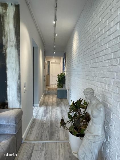 Apartament cu 2 camere decomandat în Tei