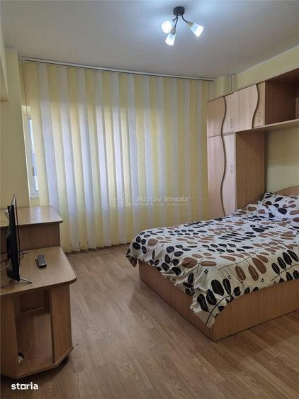 2 camere, decomandat, etaj 5 din 10, Bd.Unirii Sud -comision 0 - 4