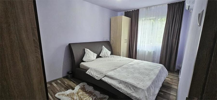 Apartament cu 3 camere semidecomandat în Favorit