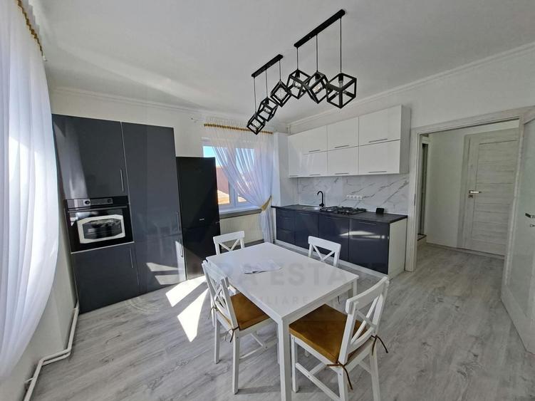 Apartament cu 3 camere decomandat, mobilat în Trei Stejari