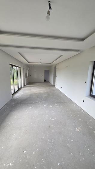 Casă cu 3 camere cu Teren 700 Mp în Viile Satu Mare