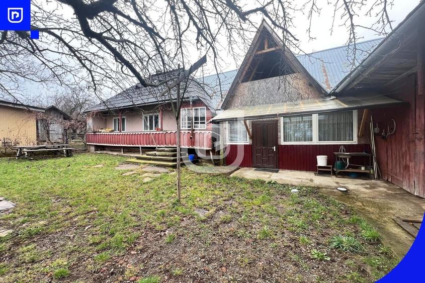 Casă individuală cu 4 camere cu Teren 8570 Mp în Poieni-Solca
