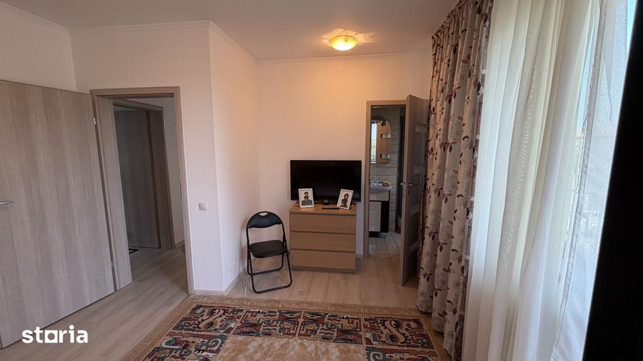 Casă cu 4 camere cu Teren 190 Mp în Chiajna
