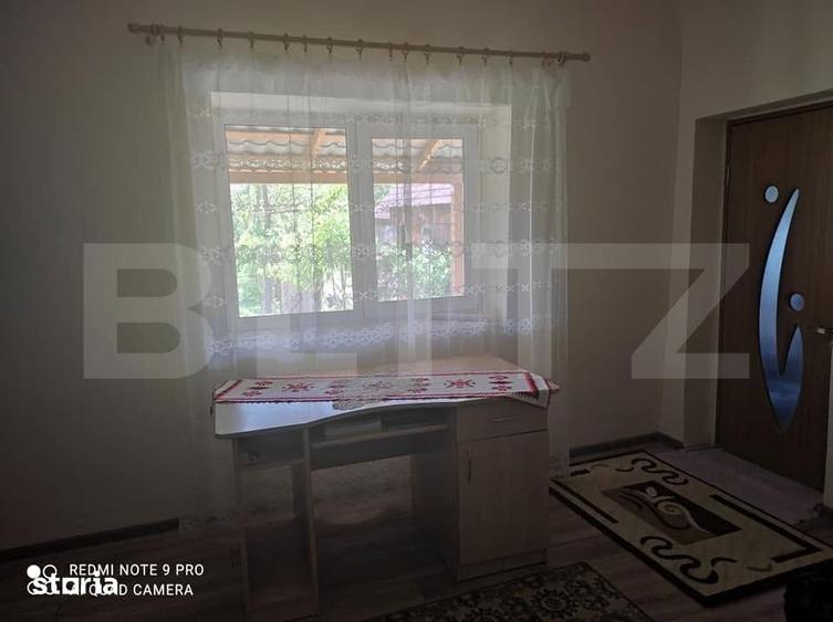 Casă cu 3 camere cu Teren 2323 Mp în Criș
