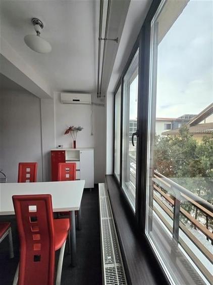 Apartament cu 3 camere decomandat în Bucureștii Noi