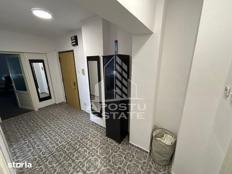 Apartament 2 camere, decomandate, etaj 5/6, garaj subteran, Aradului. - 2