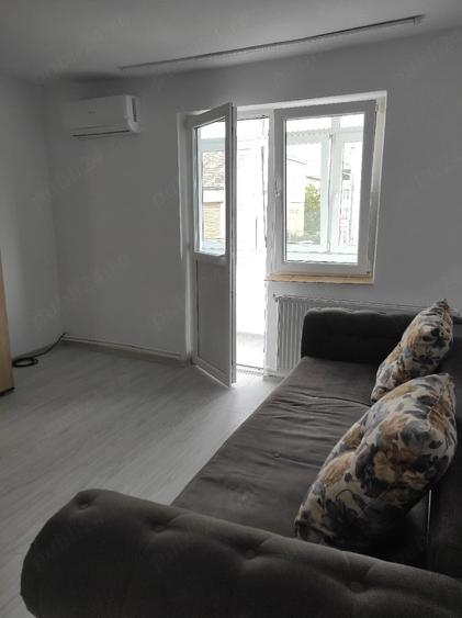 Apartament cu 2 camere decomandat în Gojdu