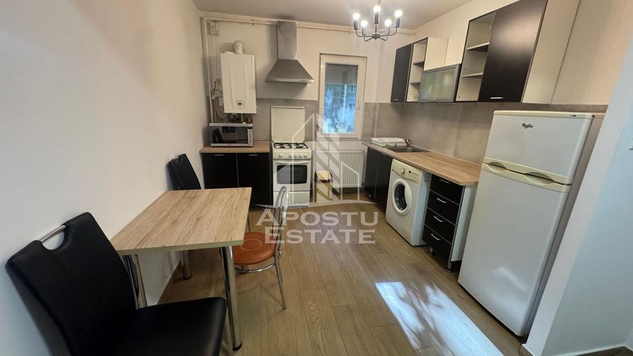 Apartament cu 2 camere semidecomandat în Telegrafului