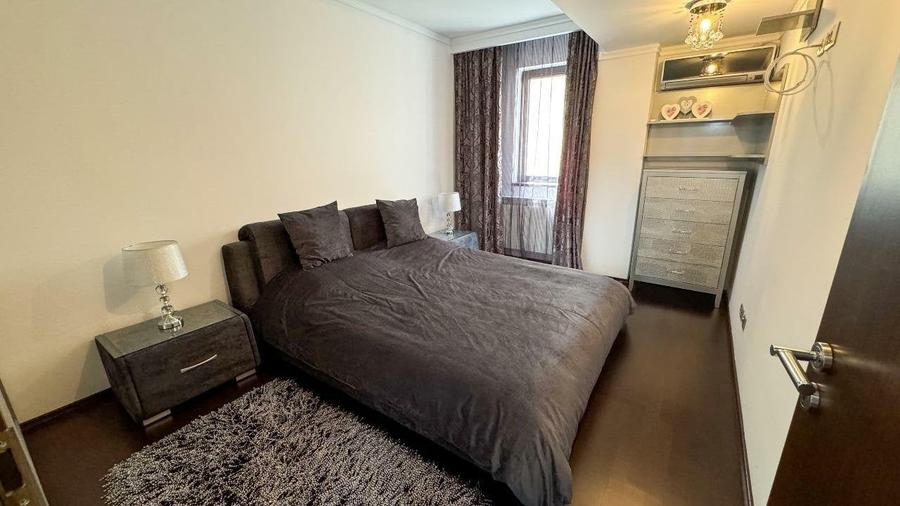Apartament cu 4 camere decomandat, mobilat în Herăstrău — fotografia 2