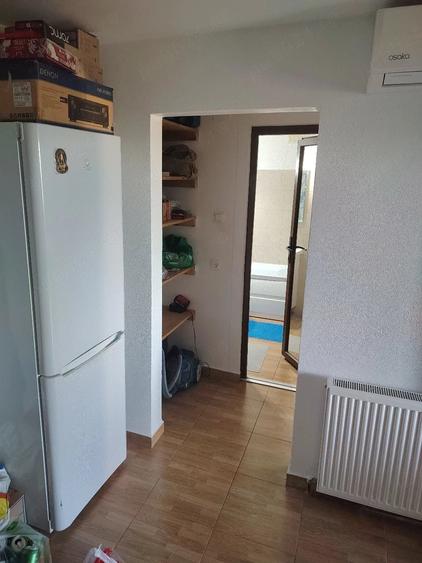 Apartament cu 2 camere decomandat în Periferie