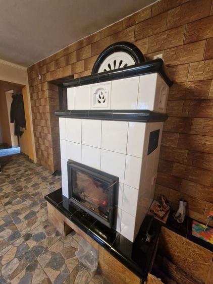 Casă cu 3 camere în Central