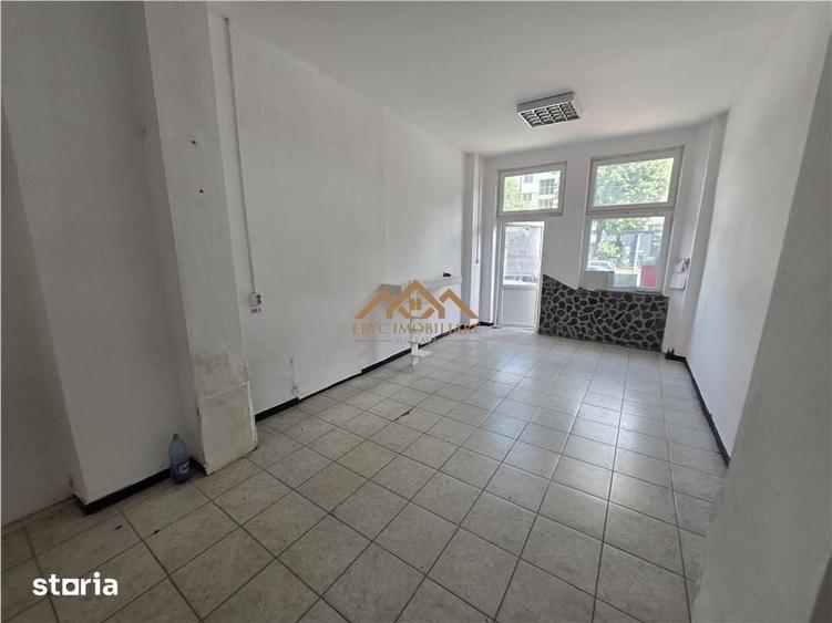 Spațiu comercial, de 30 mp, în Central