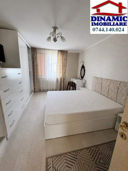 Apartament cu 3 camere în Mărăței