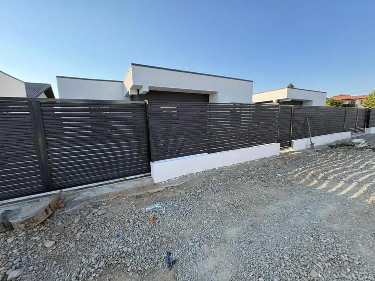 Casă cu 3 camere cu Canalizare în Afumați