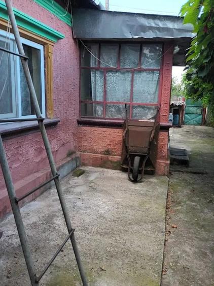 Casă cu 4 camere în Cetatea