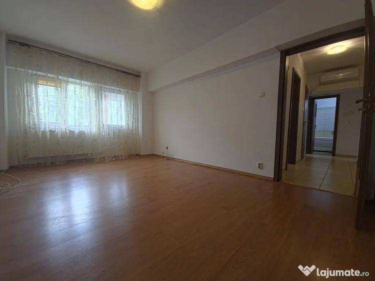 Apartament cu 2 camere decomandat în Tomis II