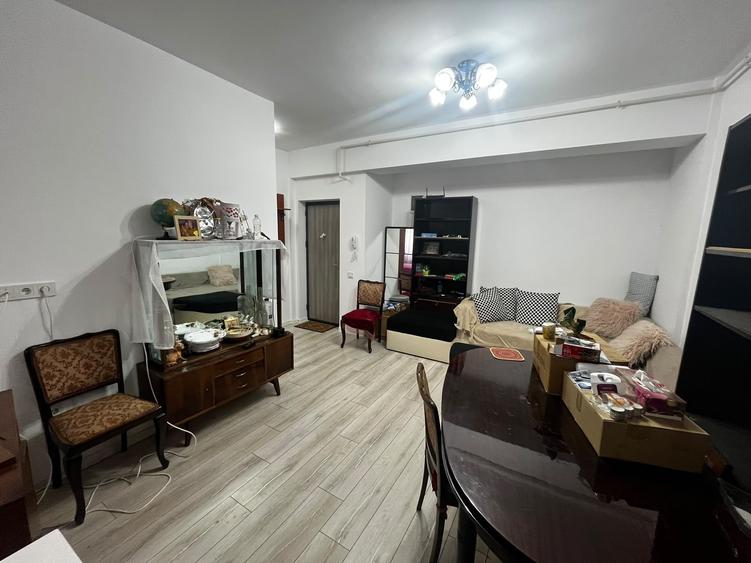 Apartament cu 2 camere decomandat în Militari