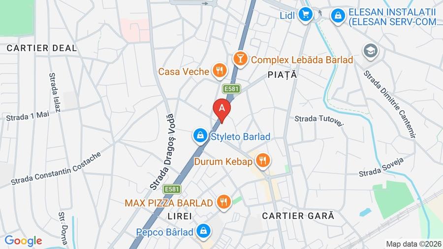 Casă individuală cu 3 camere cu Canalizare în Central