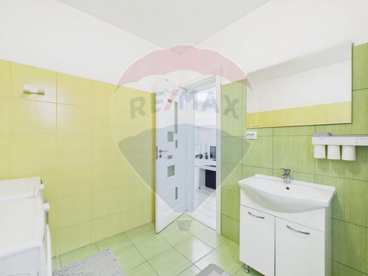 Casă individuală cu 4 camere cu Teren 250 Mp în Bălăceanca