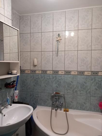 Apartament cu 3 camere decomandat în Ultracentral