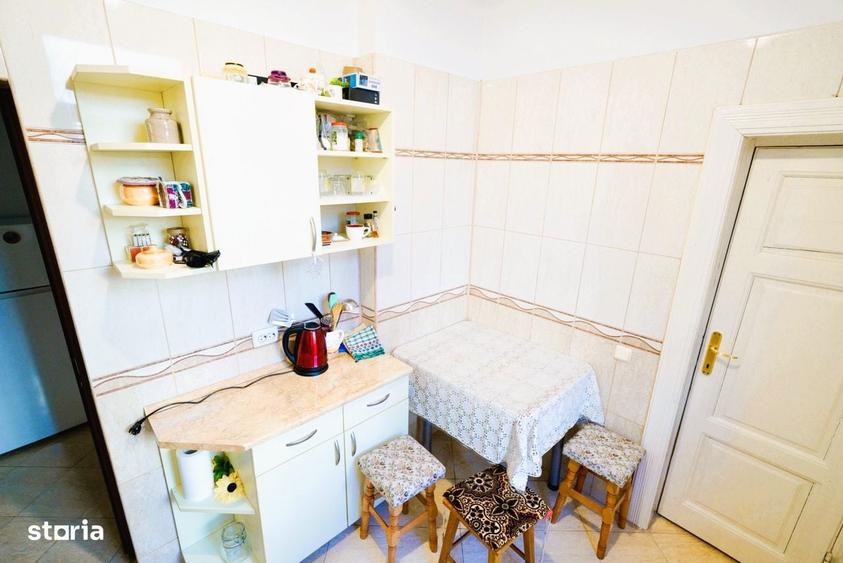 Apartament cu 3 camere în Aviatorilor