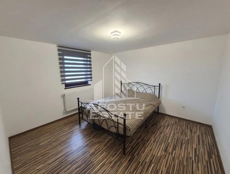 Casă cu 5 camere cu Teren 2972 Mp în Sânpetru Mic