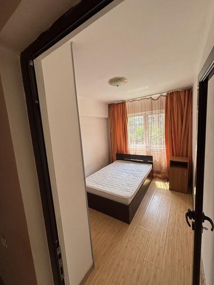Apartament cu 3 camere în Iancului
