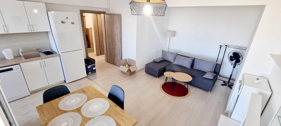 Apartament cu 2 camere decomandat în Păcii