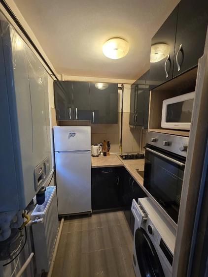 Apartament cu 2 camere semidecomandat în Micro 14