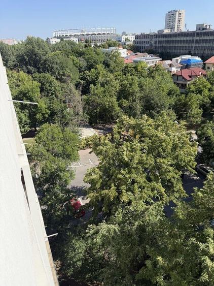Apartament cu 2 camere semidecomandat în Muncii