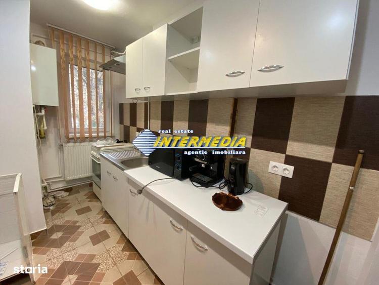 Apartament cu 2 camere, mobilat în Central