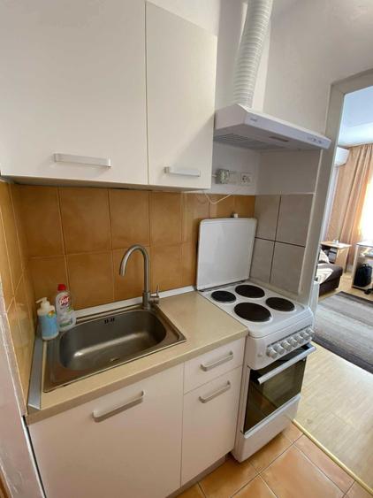 Vand garsoniera renovata, mobilata si utilata zona Soarelui, proprietar - 5