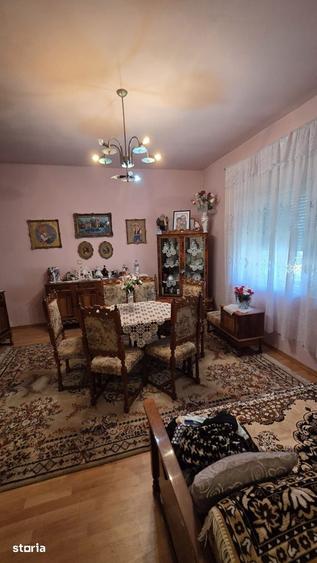 Casă cu 2 camere cu Teren 852 Mp în 14 Mai