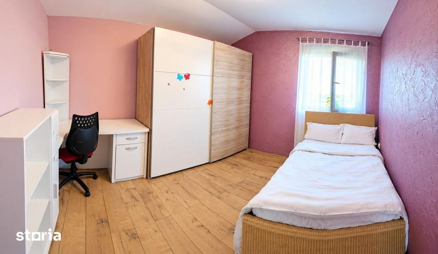 Casă cu 4 camere cu Teren 1070 Mp în Mireșu Mare
