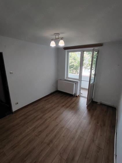 Apartament cu 2 camere semidecomandat în Ultracentral