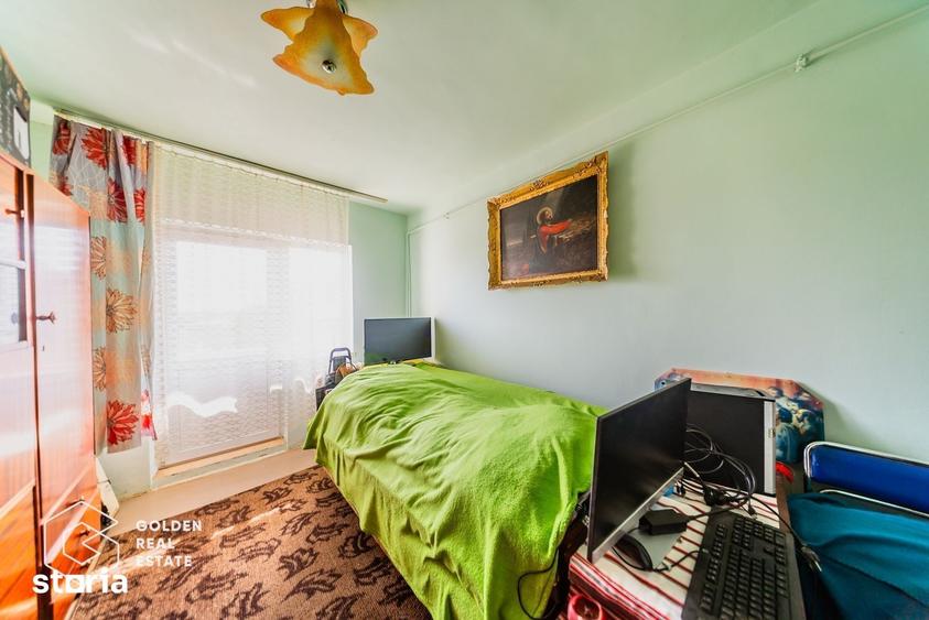 Apartament cu 4 camere decomandat în Micălaca