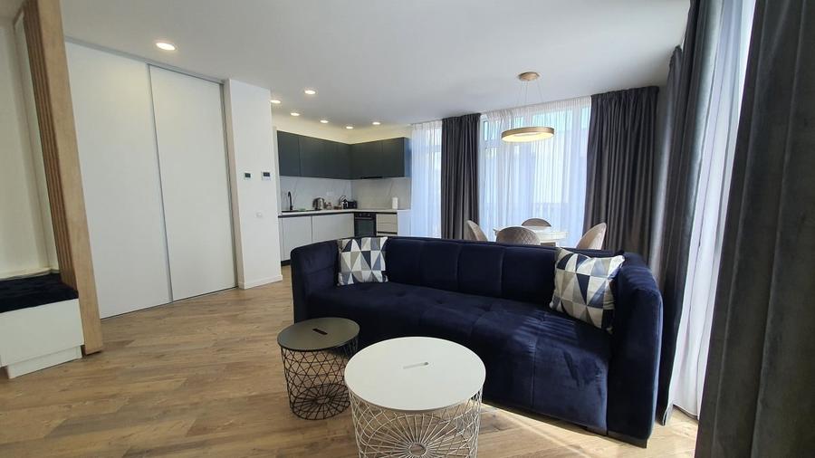 Apartament cu 2 camere semidecomandat în Central